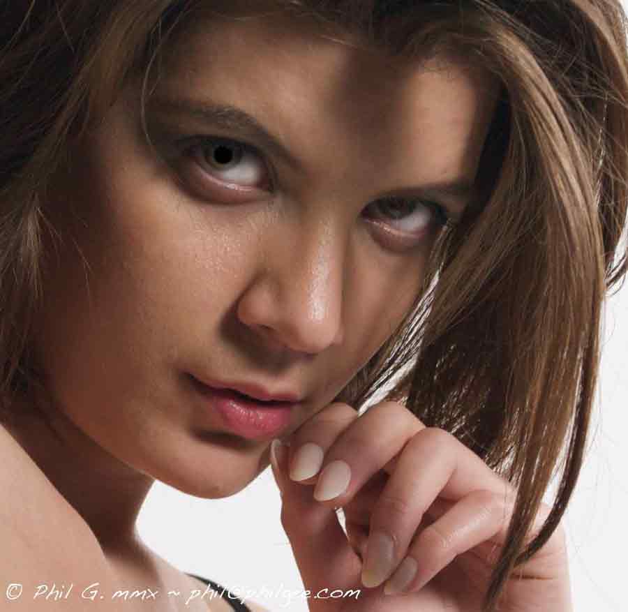 Portrait © Phil Gee MMX