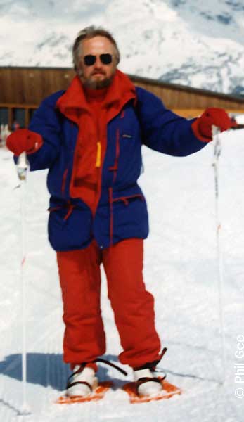 Phil Gee in Snow Shoes © 